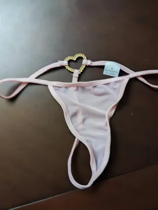 Tanga rosa nuevo a estrenar 