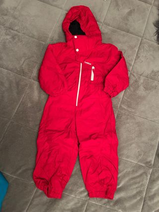 Mono de nieve Wedze rojo 4 años sin estrenar