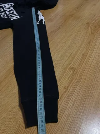 Boxeur des Rues Sudadera Negra