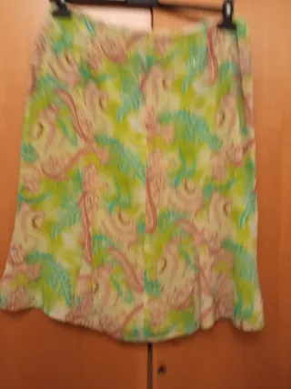 Conjunto Falda y Blusa Estampada
