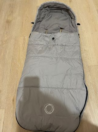 Saco de invierno Bugaboo gris