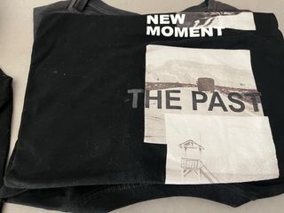 Camiseta Negra Diseño Gráfico