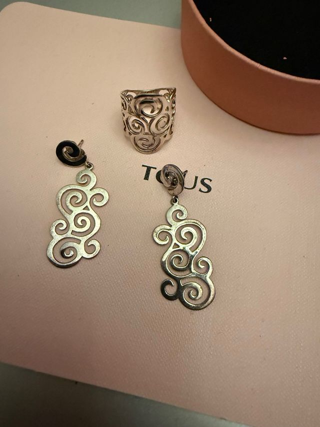 Conjunto Tous Anillo y Pendientes