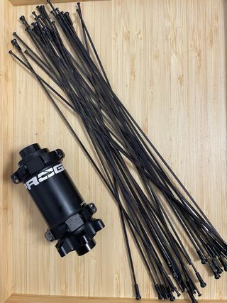 Buje delantero Progress Nitro