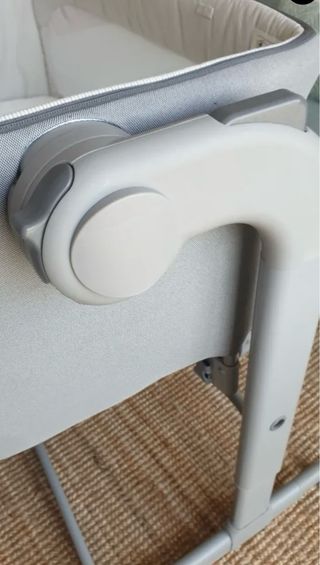 Cuna colecho Chicco Next2me Magic Gris