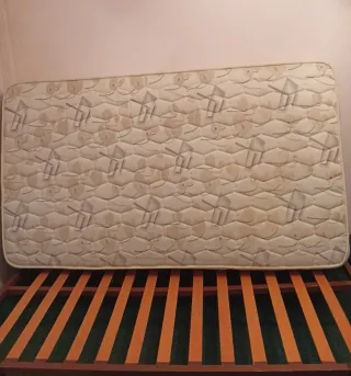 Cama completa: colchón y somier