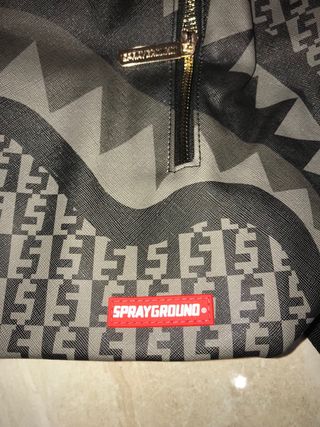 Zaino Sprayground nuovo con cartellino