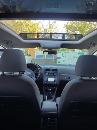 Volkswagen Touran 2012