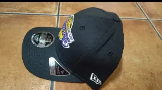 Gorra New Era Lakers Negra Talla S/M y M/L