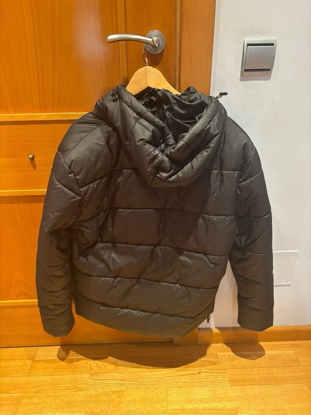 Abrigo Ellesse negro hombre