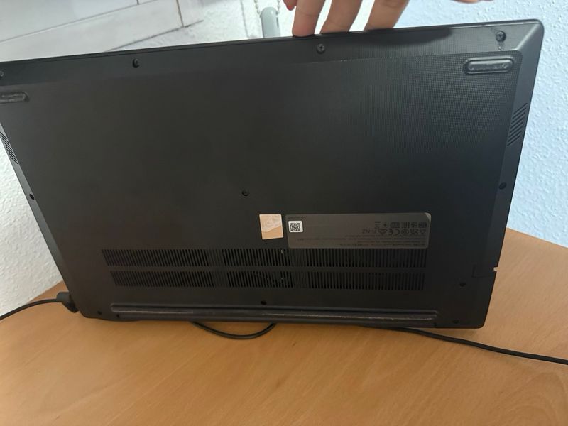 Portátil Lenovo afbeelding 5
