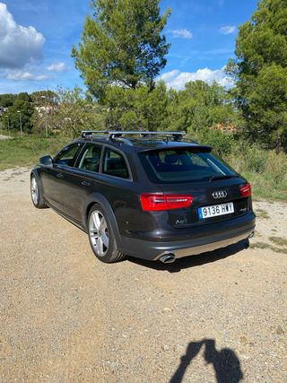 Audi A6 Allroad, impecable, mantenimiento al dia.