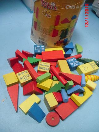 3 JUEGOS DE MADERA CONSTRUCION X 5€ UNO ,9€ TODOS