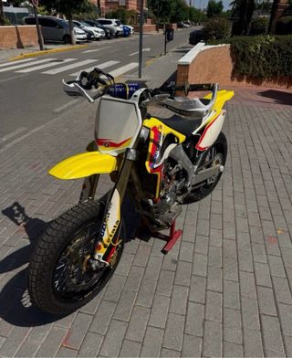 Suzuki RMZ 450 Supermotard