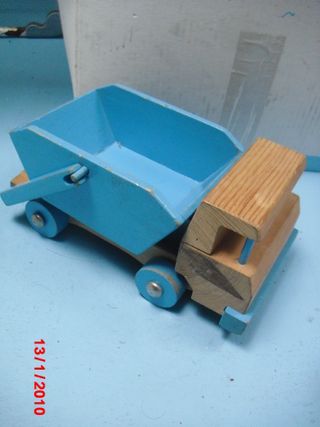 JUGUETES DE MADERA 10€ TODOS, 5€ CADA UNO