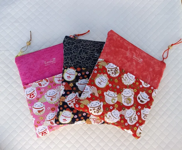 Funda de libro Maneki Neko