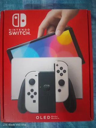 Nintendo Switch OLED Bianco