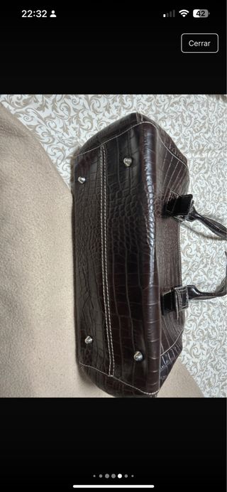 Bolso de cuero marrón efecto cocodrilo