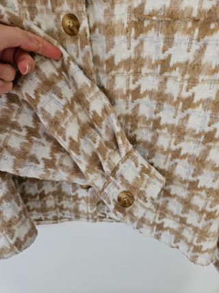 Chaqueta SHEIN geométrica beige talla XL