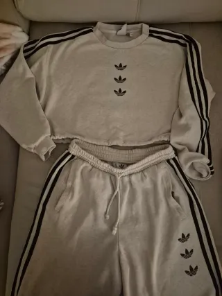 Conjunto Chándal Adidas Gris claro/beige y Negro