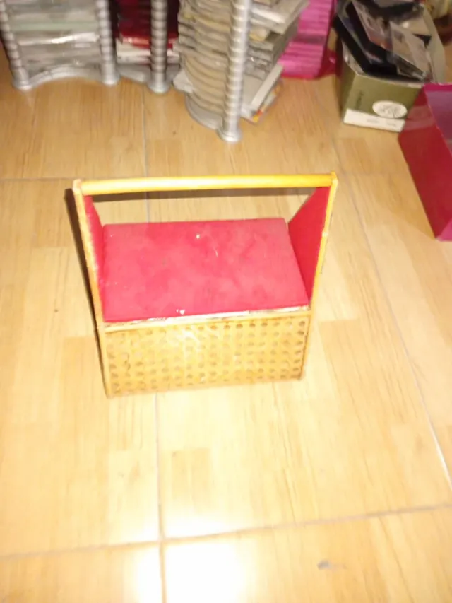 Cesta Limpiabotas Antigua