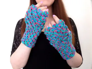 Guantes Sirena azul, rosa y verde S-M handmade