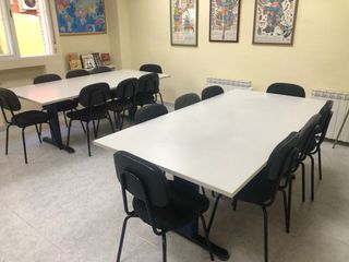 Sedie da ufficio da tavolo e da accademia