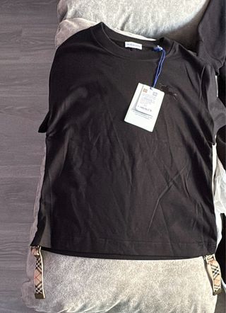 Camiseta Burberry de mujer!