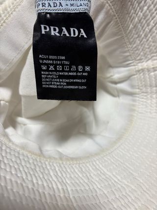 Gorro bucket Prada blanco