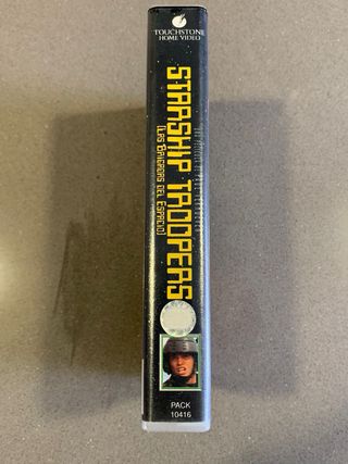 VHS Starship Troopers (Español)
