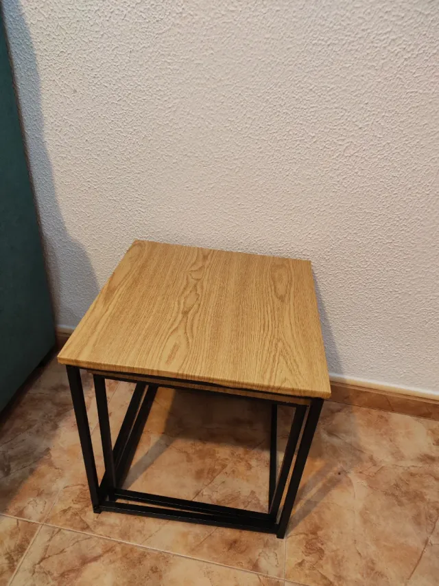 Mesas auxiliares madera y metal