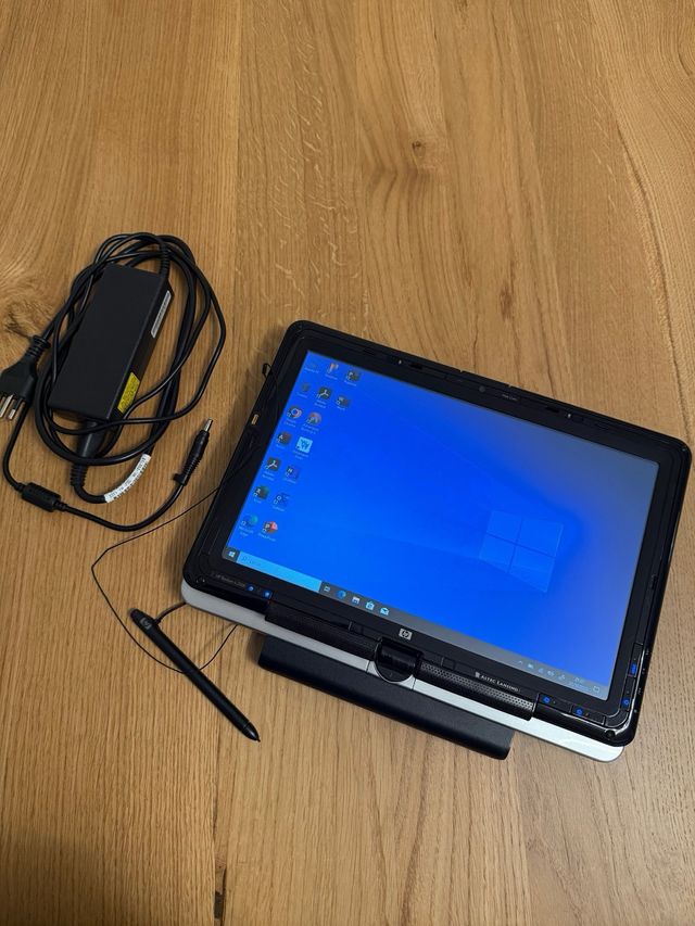 HP tx2000 Notebook 4GB RAM 128GB SSD