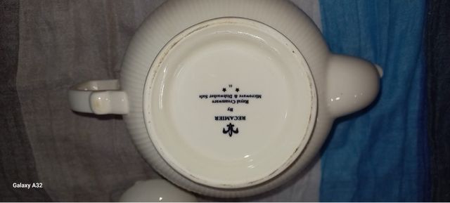 Tetera Recamier de porcelana