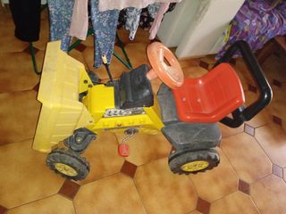 Dúmper Grande a Pedales