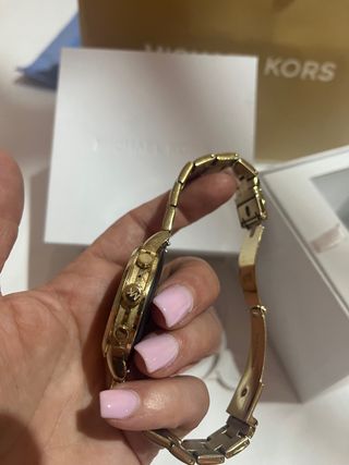 Reloj Michael Kors Dorado + Ticket