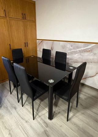 MESA DE CRISTAL CON 6 SILLAS SON NUEVOS A ESTRENAR