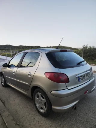 Peugeot 206 2006 1.4 HDI ECO 70