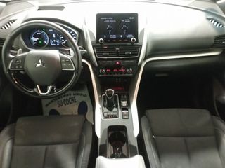 Mitsubishi Eclipse Cross Kaiteki PHEV 4WD