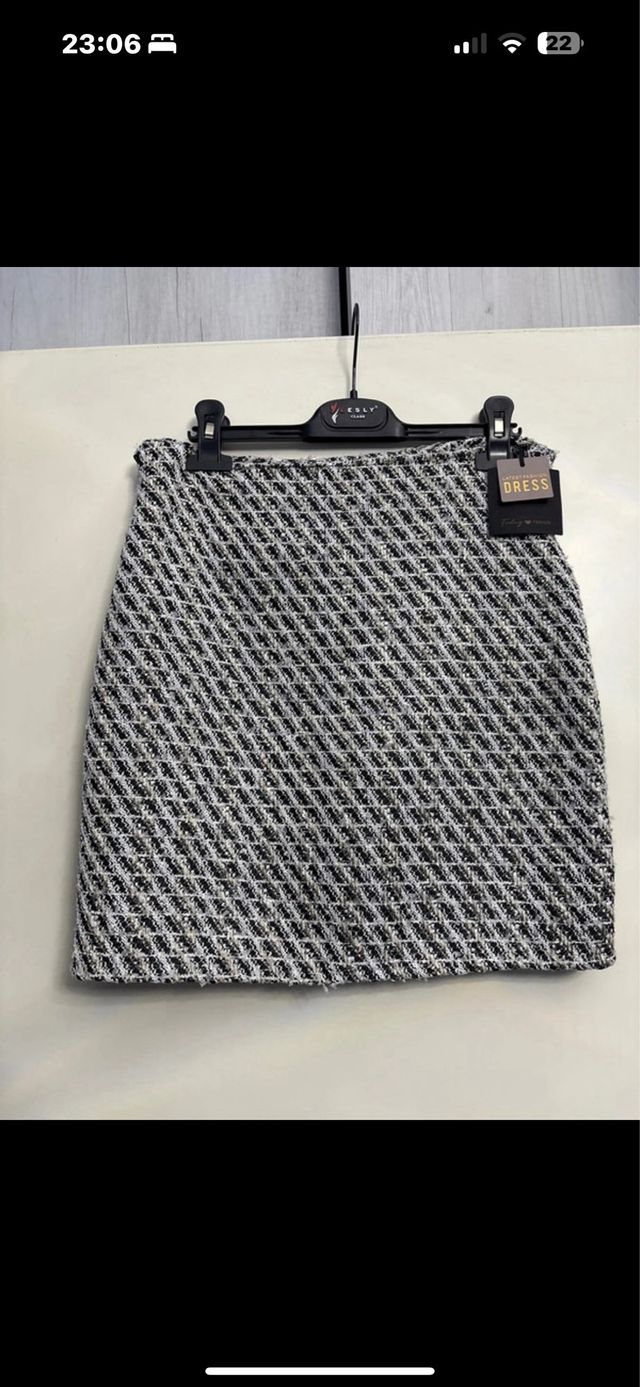 Completo giacca e gonna