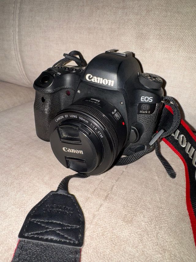 Câmera Canon EOS 6D Mark II + Lentes