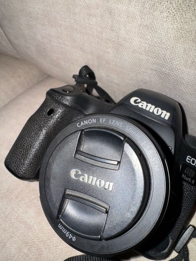 Câmera Canon EOS 6D Mark II + Lentes