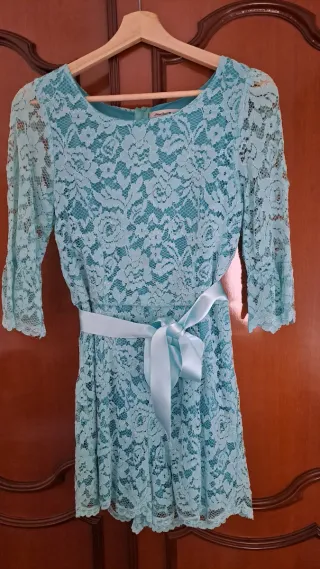 Mono turquesa encaje evento