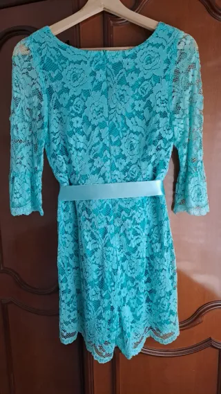 Mono turquesa encaje evento