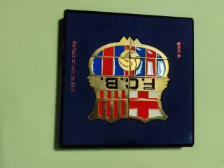 Escudo FC Barcelona Chapado Oro 24K