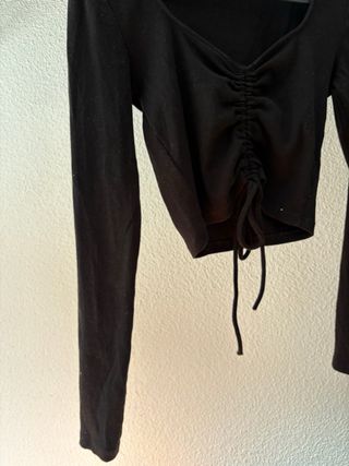 Camiseta ZARA manga larga fruncida XS