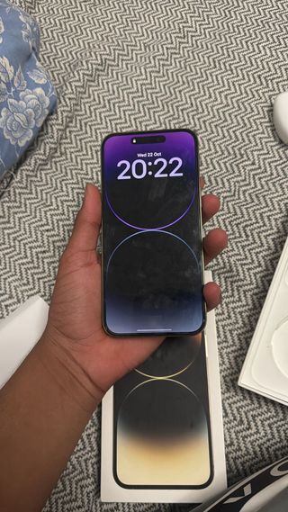 iPhone 14 Pro Max Dorado