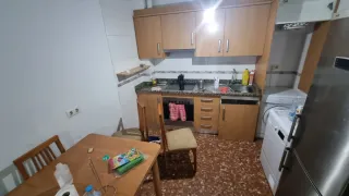 SE ALQUILA PISO LARGA TEMPORADA, TORRE DEL MAR.