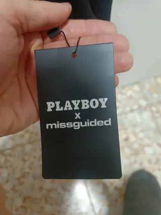 Camiseta Playboy Crop Top Mujer