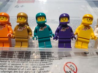 Lego Classic Space 8 Figuras Diferentes
