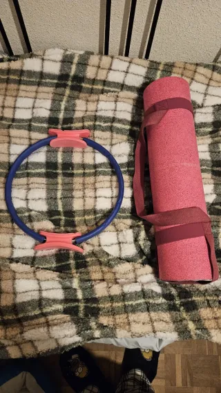 Esterilla y Aro Pilates